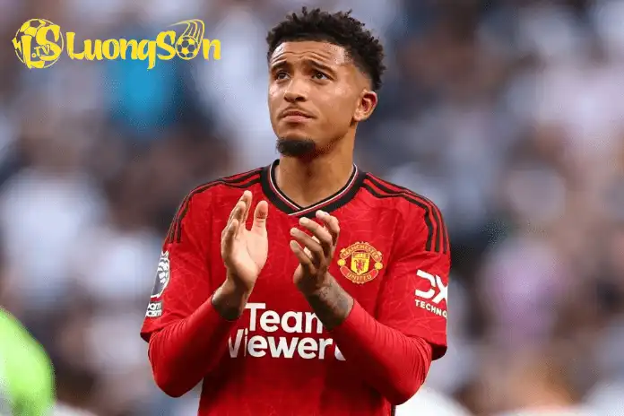Sancho đang dần mất chỗ đứng tại MU